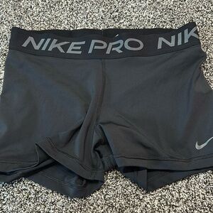 Nike pro